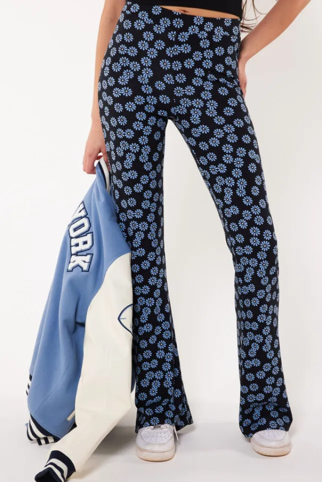 Shop AmericaToday Flared pants Cici Blue/black